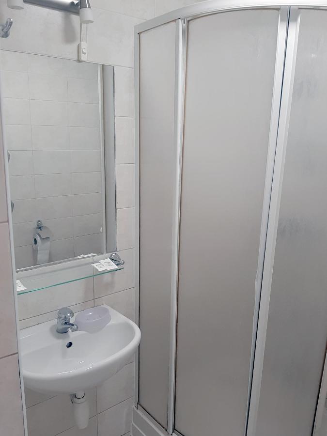 Kambariu Nuoma - Siauliai Saurida Motel Eksteriør bilde
